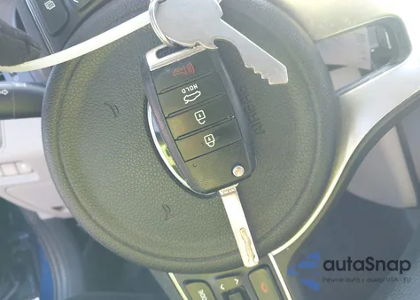 2016 Kia Optima Lx z USA, uszkodzony, nr VIN 5XXGT4L38GG121113